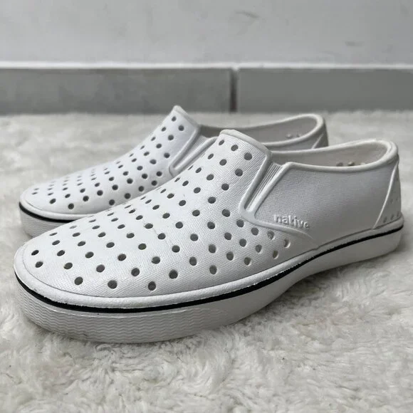Native Kids White Miles EVA Foam Slip-On Sneakers Shoes Size 1 - Picture 3 of 11